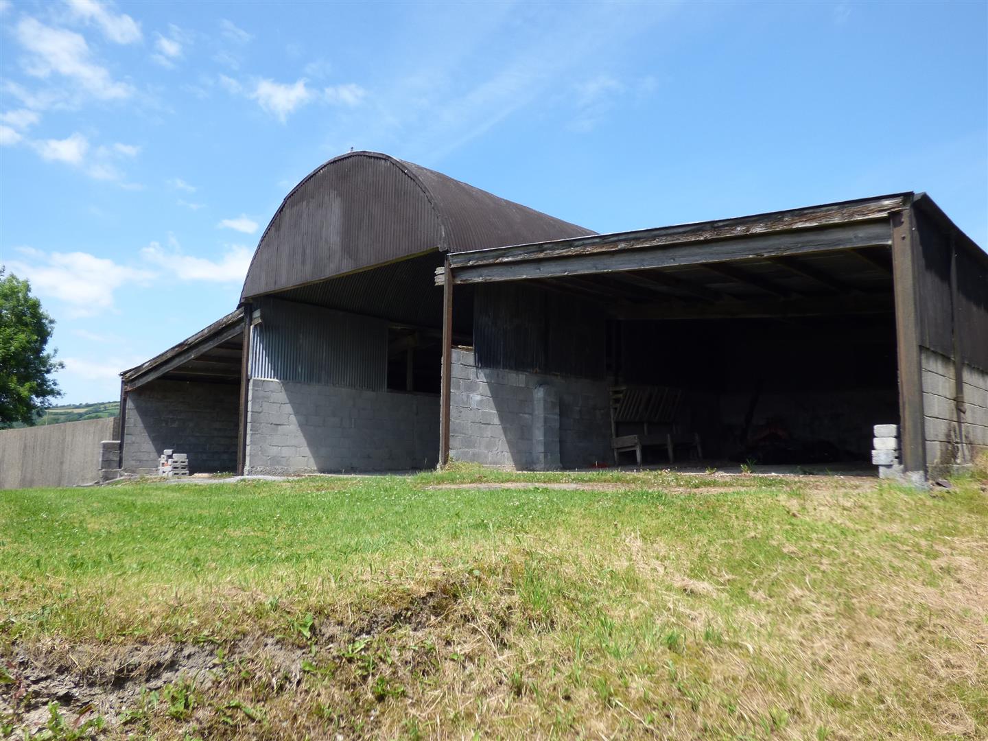 DUTCH BARN
